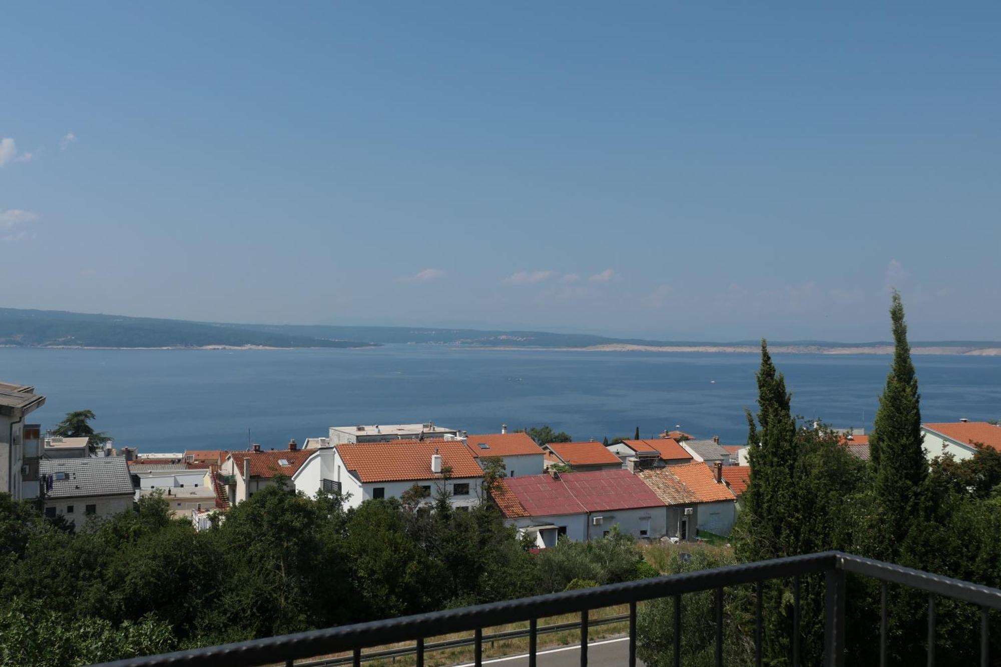 Apartmani Bura Crikvenica Exterior foto